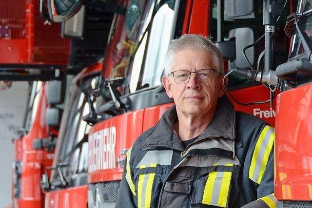 Langjhriger Feuerwehrkommandant Gnter Lenke: 