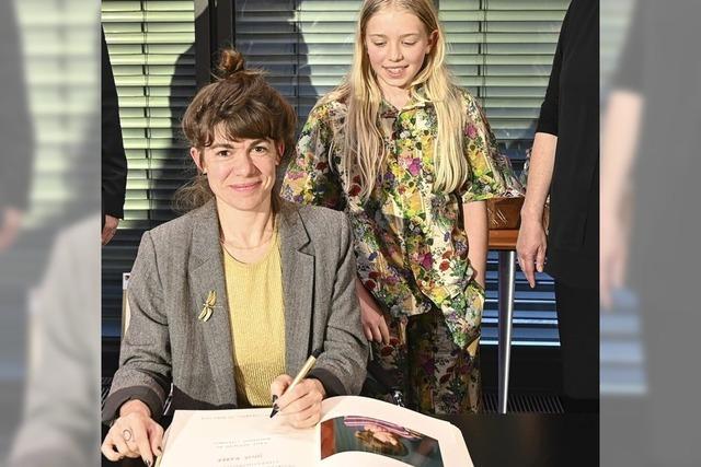 Die Zricherin Julia Weber erhlt den Alemannischen Literaturpreis