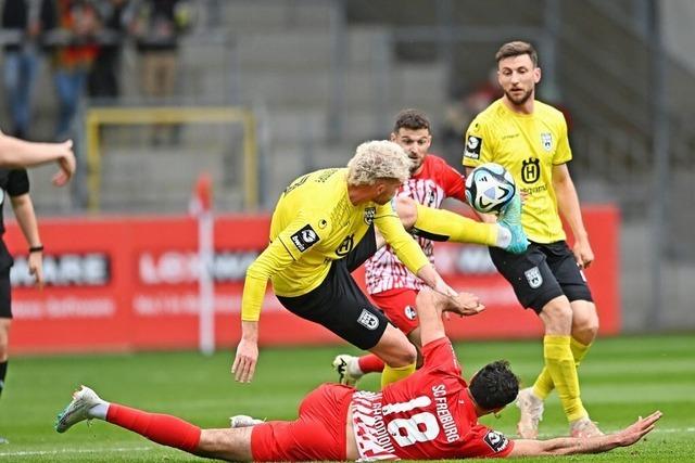 Bei 1:2-Niederlage des SC Freiburg II gegen Ulm: Max Rosenfelder ist zurck auf dem Fuballplatz