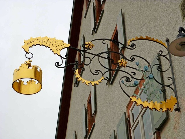 Die Tegernauer &#8222;Krone&#8220; ist ein Wahrzeichen des Kleinen Wiesentals.  | Foto: Heinz Scholz