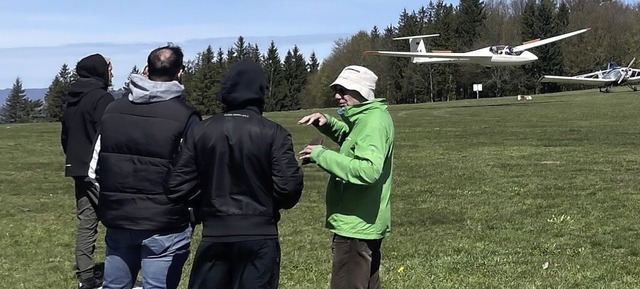 Whrend einer der Schnupperflieger im ..., was der Pilot dabei zu beachten hat.  | Foto: Luftsportgemeinschaft Hotzenwald
