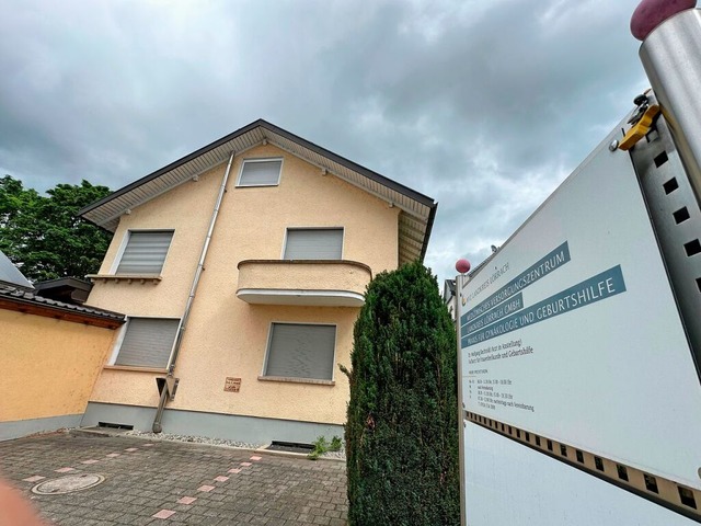 Seit 2021 ist die Arztpraxis von Wolfg...ine Auenstelle des MVZ in Schopfheim.  | Foto: Sebastian Kurtenacker