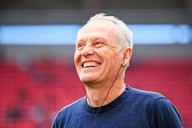 Christian Streich, Trainer des SC Frei...r ihn persnlich ab Sommer weitergeht.  | Foto: Tom Weller (dpa)