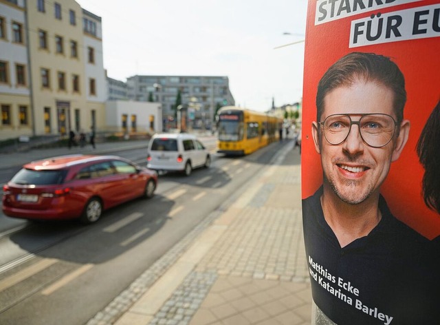 SPD-Kandidat Ecke auf einem Wahlplakat in Dresden.  | Foto: Robert Michael (dpa)