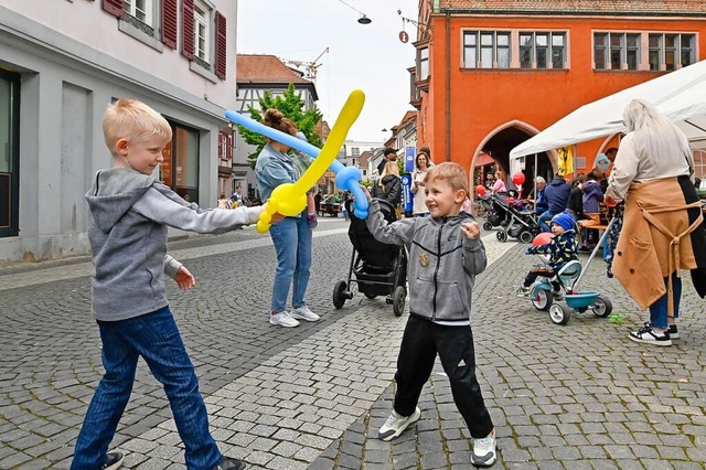 Das Kinderfest in der Lahrer Innenstadt war am Samstag gut besucht.  | Foto: Endrik Baublies