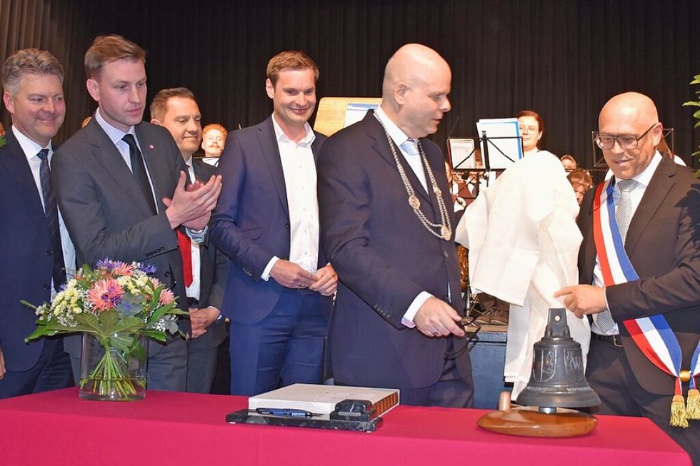 2x Herzförmige Meeresglas Ornamente - Handgefertigte Weihnachtsbaum Deko