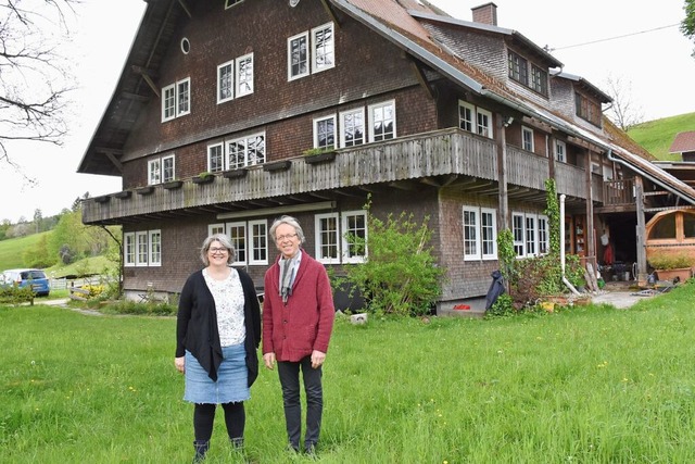 Caroli und Ernst von Marschall wollen...ental zu einem Kulturzentrum ausbauen.  | Foto: Thomas Biniossek