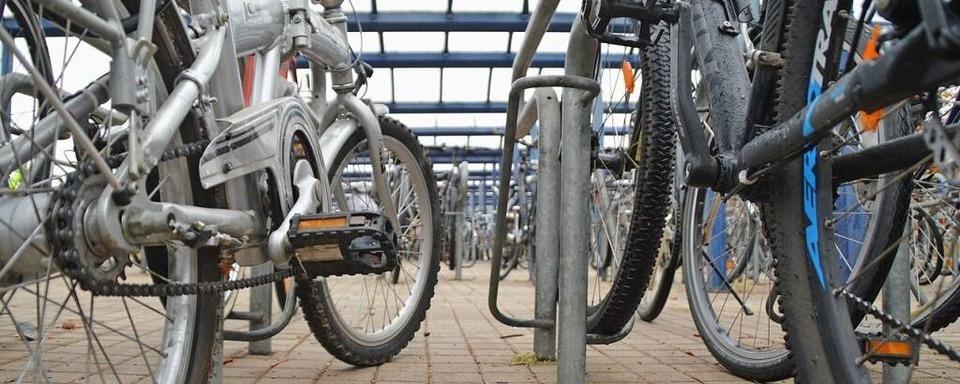 Polizei schnappt in Denzlingen drei mutmaliche Fahrraddiebe