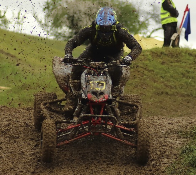 Auch die Quadfahrer fuhren auf dem Dossenbacher Ring um DM-Punkte.  | Foto: Thomas Winckelmann