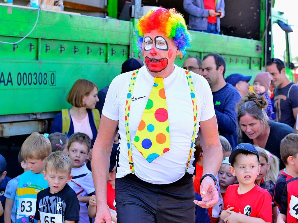 Ein buntes, frhliches Sportfest fr junge und jung gebliebene Luferinnen und Lufer war einmal mehr der Feierabendlauf in Buggingen.