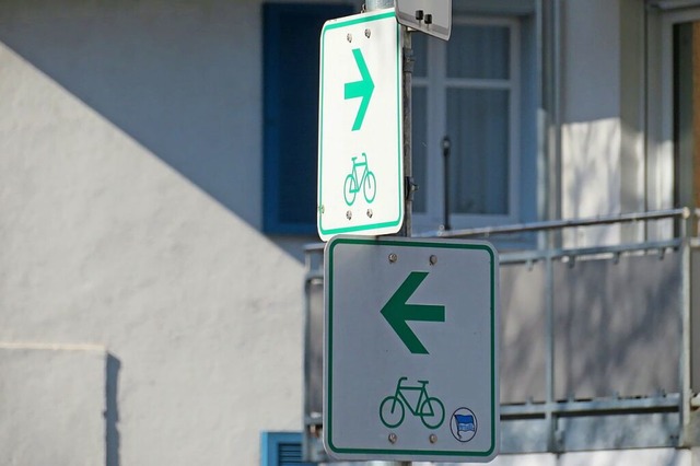 Neue Schilder sollen im Hochschwarzwald den Radtouristen den Weg weisen.  | Foto: Peter Gerigk