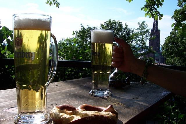 Bier, Boule und Bibelesks: Wo die Biergartensaison in Freiburg am schnsten ist