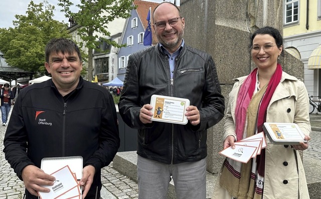 Sie laden dazu ein, Offenburg per Schn... Wolfgang Reinbold und Marina Brgel.   | Foto: Helmut Seller