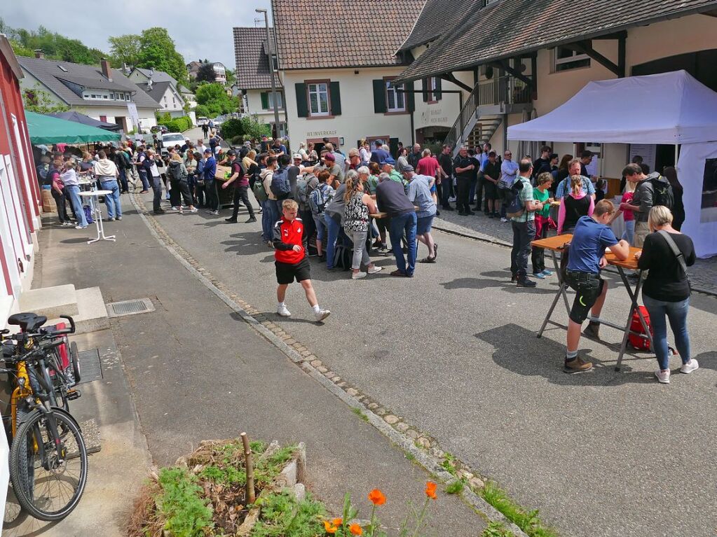 Auf Schusterst Rappen durch das Markgrfler Hgelland. Zwischendurch gab’s mehr als reichlich Gelegenheit zur Einkehr.