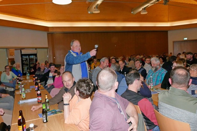 In Bernau stellten sich die Kandidaten einem interessierten Publikum  | Foto: Susanne Filz