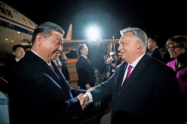 Xi Jinping zu Besuch in Ungarn bei Viktor Orban  | Foto: Vivien Cher Benko (dpa)