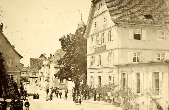 Das Oberkircher Gasthaus Linde um 1873...derungen des Volkes&#8220; verkndete.  | Foto: Stadtarchiv Oberkirch