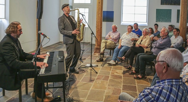 Ein eingespieltes Duo: Reiner Mhringe...nsam die &#8222;Herrenkapelle&#8220;.   | Foto: Sandra Decoux