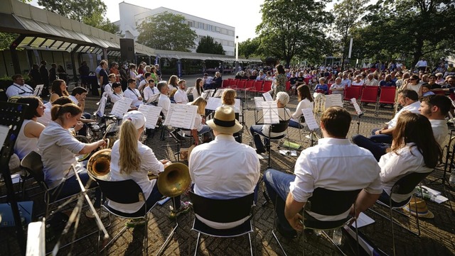 Wie hier im vergangenen Jahr, treten H...hester und -chor wieder gemeinsam auf.  | Foto: Hochschule Offenburg