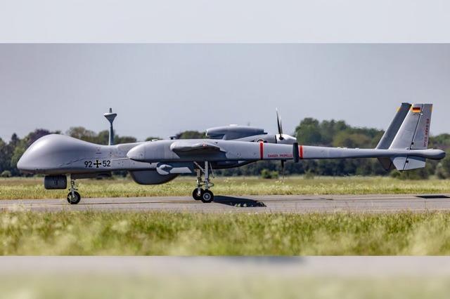 Erstflug der Heron TP: Die Bundeswehr hat nun eine bewaffnete Aufklrungsdrohne