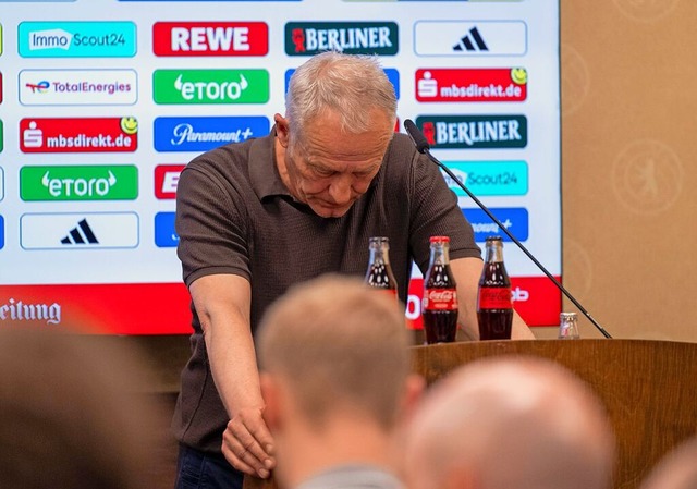 Christian Streich bei der Pressekonfer...em Spiel gegen den 1. FC Union Berlin.  | Foto: IMAGO/Matthias Koch
