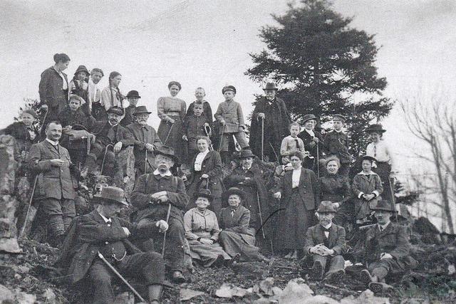 69 Wanderfreunde grndeten im April 1874 den Schwarzwaldverein Lahr
