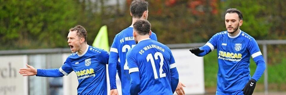 Newsblog: FC Waldkirch springt an die Spitze, FC 08 Villingen ist dem Aufstieg ganz nahe