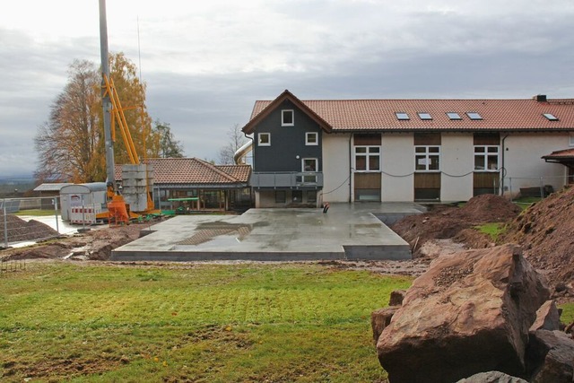 Der Anbau an das Kinderhaus Kunterbunt...and der  Bauarbeiten im November 2023)  | Foto: Gert Brichta