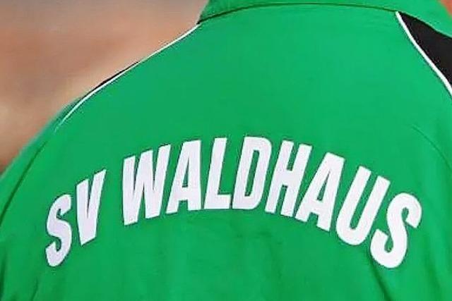SV Waldhaus feiert Meisterschaft, Rckschlag fr FC Bad Sckingen