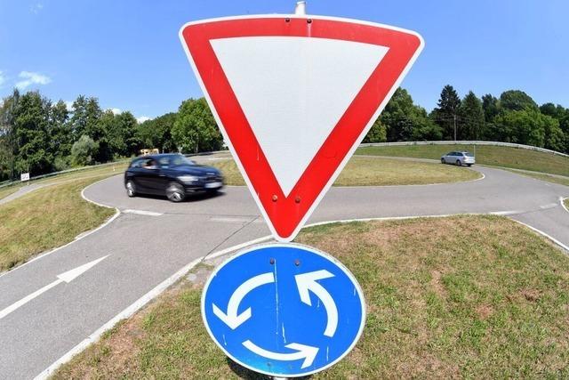 Wre ein Kreisverkehr die Lsung fr mehr Sicherheit an der Einmndung der L106 nrdlich von Kenzingen?