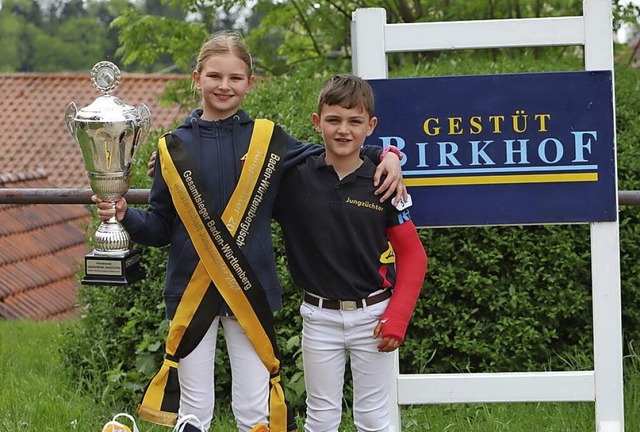 Die erfolgreichen Geschwister Anna und Lukas Schtzle  aus Schwanau  | Foto: Matthaes