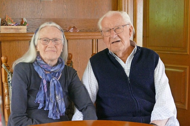 Die &#8222;Eiserne Hochzeit&#8220; fei.... Seit 65 Jahren sind sie verheiratet.  | Foto: Lara Wehler