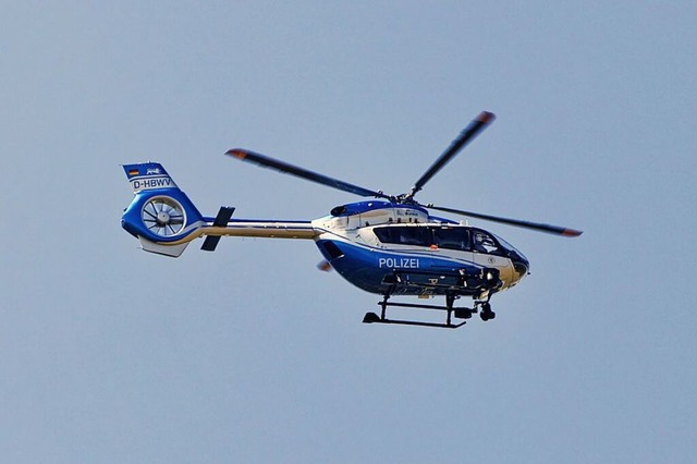 Mit dem Hubschrauber wurde ein vermiss...am Mittwochabend gesucht (Symbolfoto).  | Foto: Martin Wendel