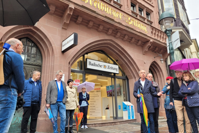 Ein Rundgang durch Freiburg zeigt, wie viel Grundgesetz in der Innenstadt versteckt ist