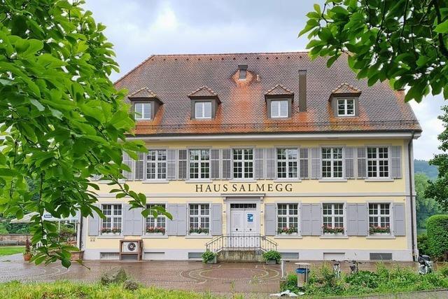 Kritik an AfD-Wahlkampfauftritt im historischen Haus Salmegg in Rheinfelden