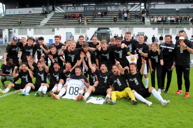 Newsblog: FC Waldkirch und FC 08 Villingen II feiern die Meisterschaft