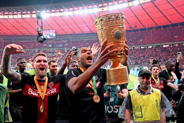 In diesem Jahr hat Bayer 04 Leverkusen den Pokal gewonnen.  | Foto: Soeren Stache (dpa)