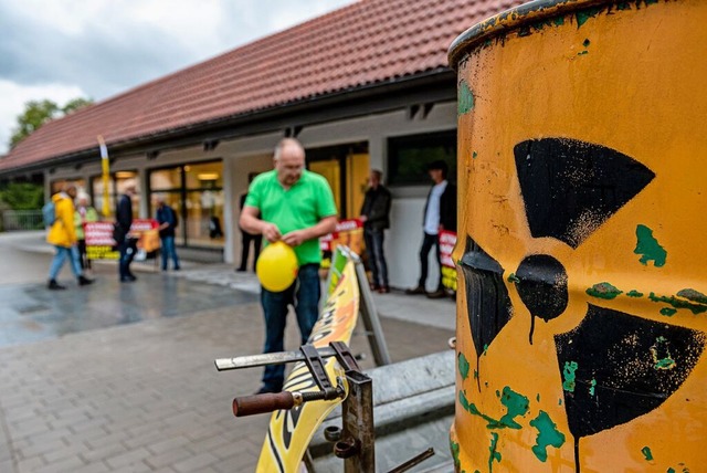 Atomkraftwerke verursachen Mll, der r...hen kein Atommlllager bei sich haben.  | Foto: Jonas Hirt