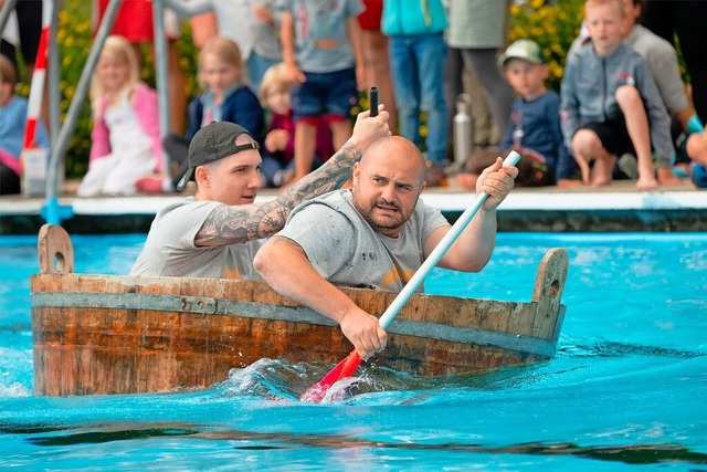 Das Brhzuber-Rennen war vor der Schli...in beliebtes Event im Kappler Freibad.  | Foto: Wolfgang Scheu