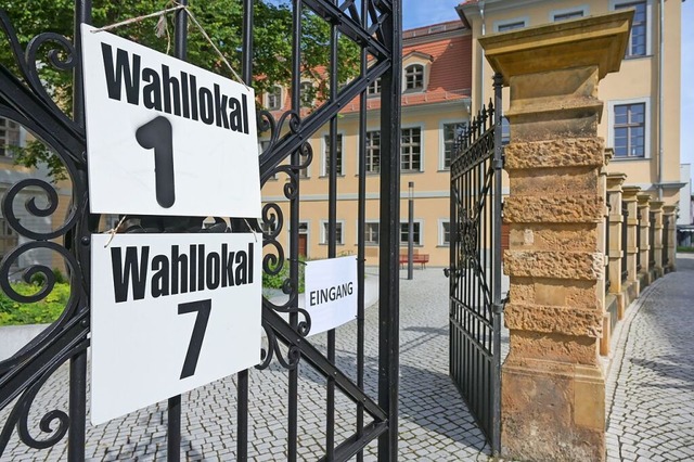 Ein Wahllokal im thringischen Gera.  | Foto: Heiko Rebsch (dpa)