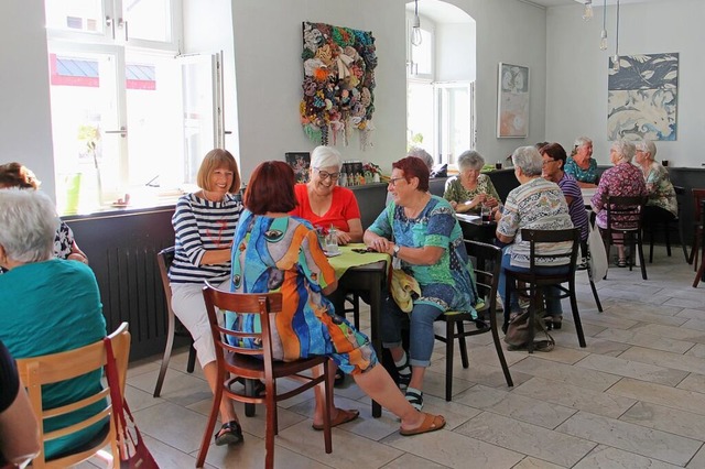 Das Caf im Brgerhaus Alte Schule in ...t und ein beliebter Ort der Begegnung.  | Foto: Ruth Seitz