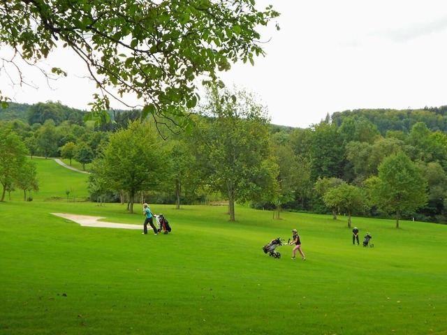 Vor 40 Jahren wurde der Golfclub auf d...lichen Ortsrand von Kandern gegrndet.  | Foto: langelott