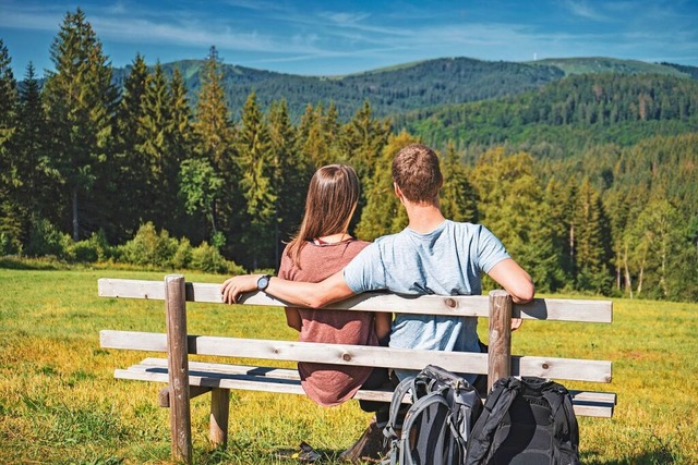 Ein wichtiger Faktor sind Touristen, die gerne im Schwarzwald wandern gehen.  | Foto: Hochschwarzwald Tourismus GmbH