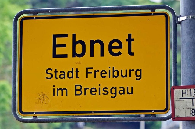 Bei der Ortseinfahrt Ebnet ereignete s...Dabei wurde eine Radfahrerin verletzt.  | Foto: Michael Bamberger