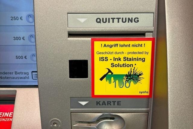 Um Geldautomaten zu schtzen, investiert Sparkasse Staufen-Breisach halbe Million Euro nach Serie von Sprengungen