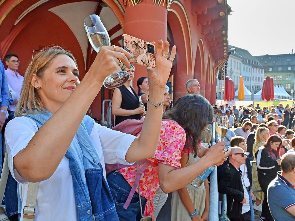 Vor 3500 Fans trat Ronan Keating am ersten Abend der Mnsterplatzkonzerte in Freiburg auf.