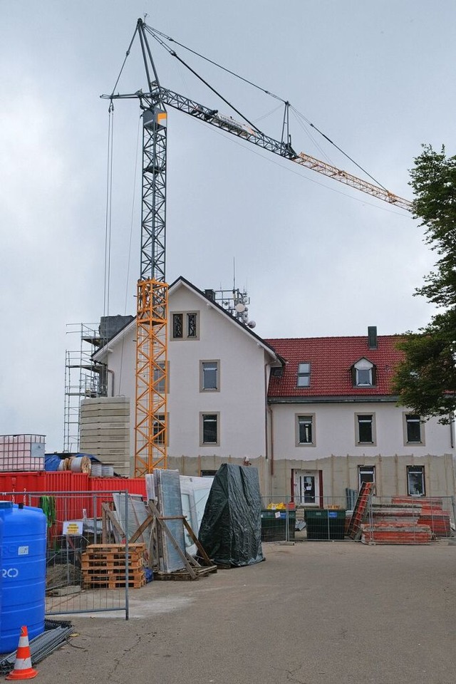 Grobaustelle in 1165 Metern Hhe: das Blauenhaus  | Foto: Martin Pfefferle