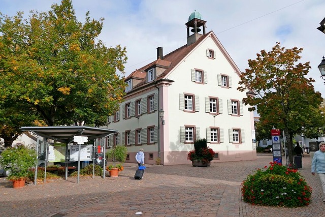 Wer holt bei der Kommunalwahl in Kirch...end der Auszhlung der Wahlergebnisse.  | Foto: Markus Donner