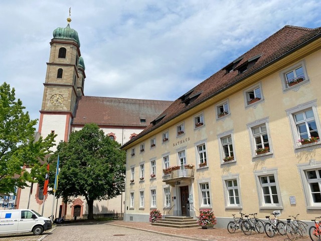 Wer holt bei der Kommunalwahl in Bad S...end der Auszhlung der Wahlergebnisse.  | Foto: Lisa Petrich