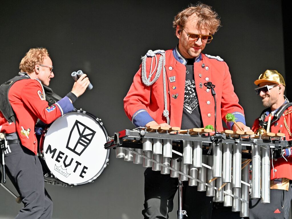 Parov Stelar und Meute haben den Mnsterplatz zum Beben gebracht.